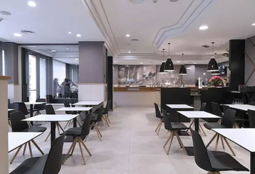 호텔 Blanca De Navarra