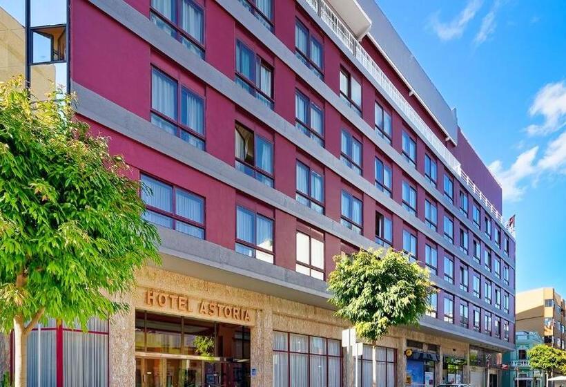 בית מלון כפרי Bull Astoria