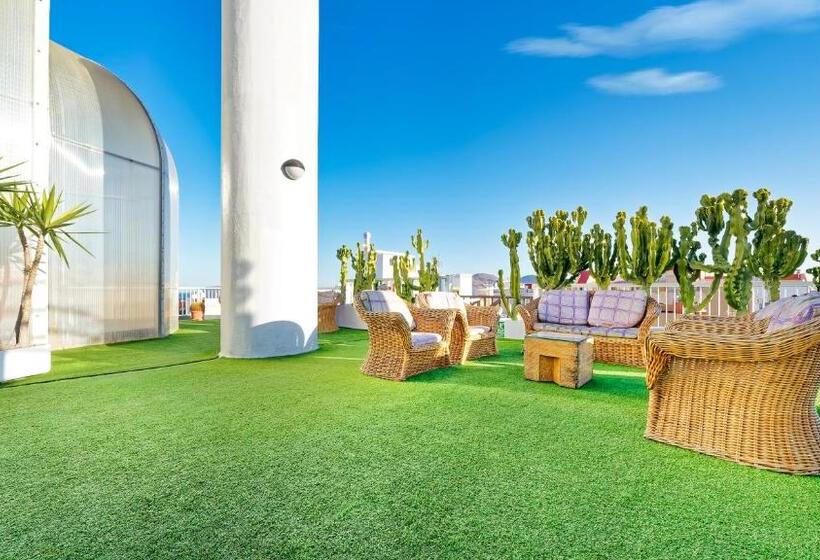 בית מלון כפרי Bull Astoria