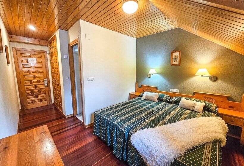 בית מלון כפרי Casa Morlans 3000