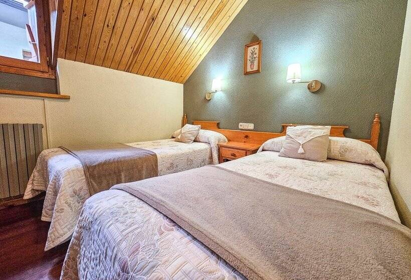 בית מלון כפרי Casa Morlans 3000