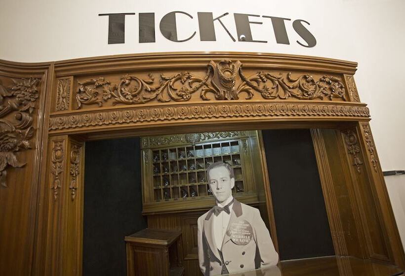 Hotel Casual Del Teatro Madrid