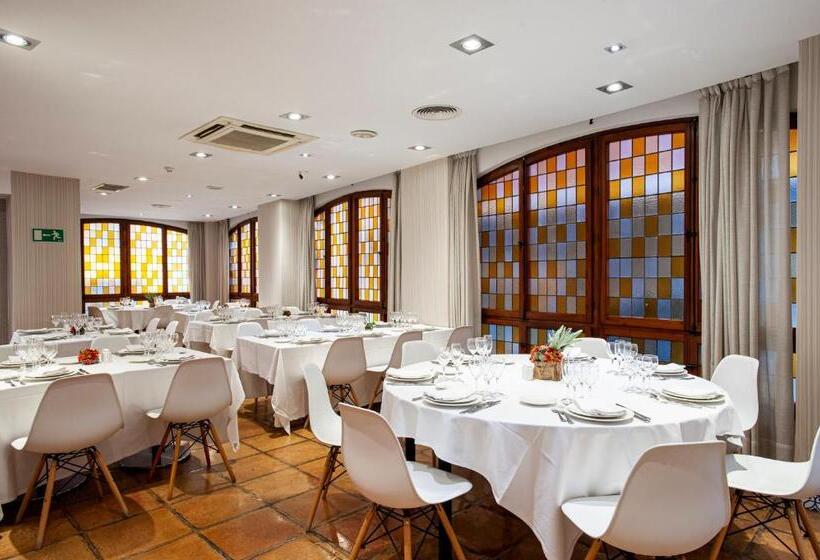 هتل Catalonia Conde de Floridablanca