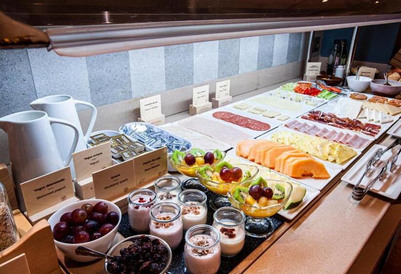 هتل Catalonia Conde de Floridablanca