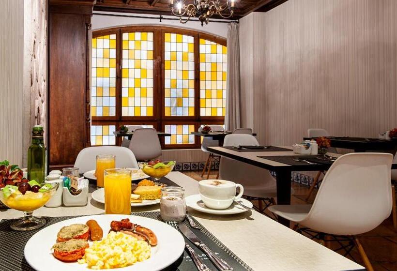 هتل Catalonia Conde de Floridablanca