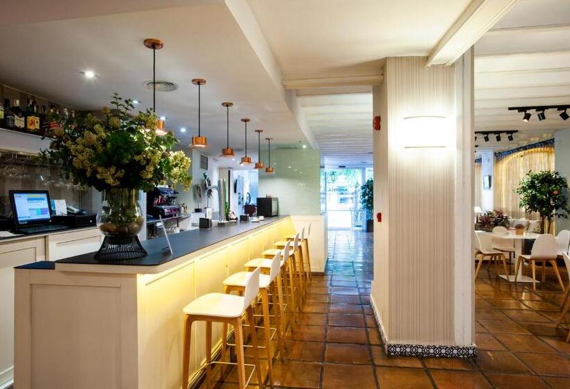 هتل Catalonia Conde de Floridablanca