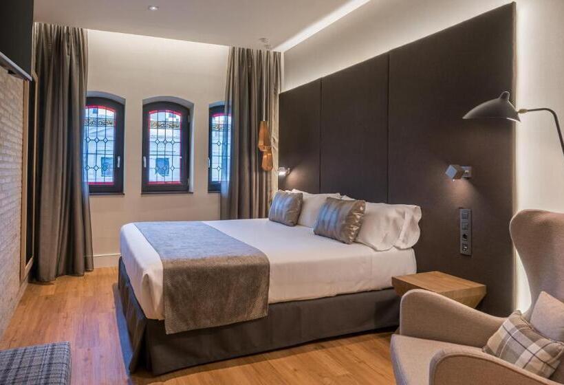 فندق Catalonia Gran Via Madrid