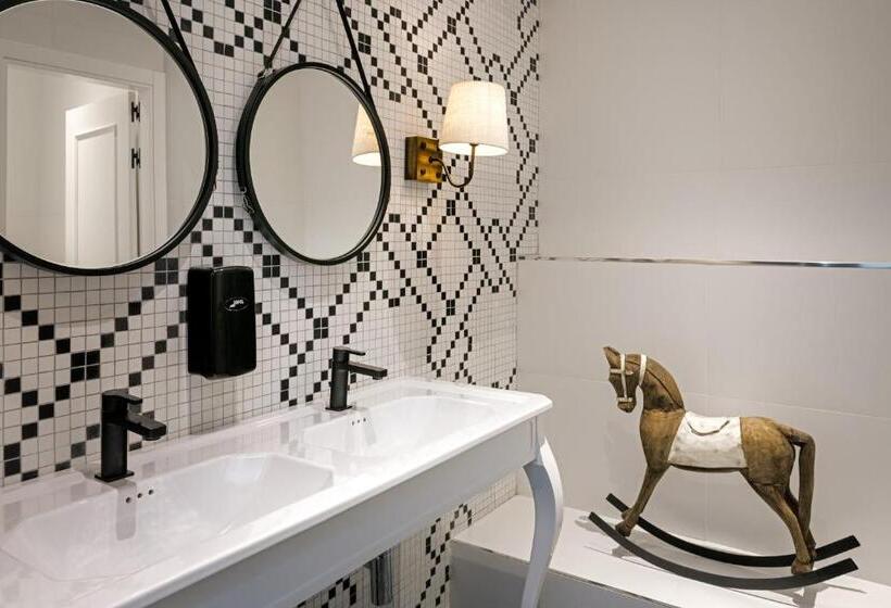 فندق Catalonia Gran Via Madrid