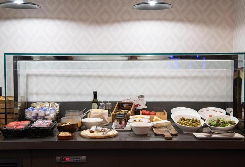 فندق Catalonia Gran Via Madrid