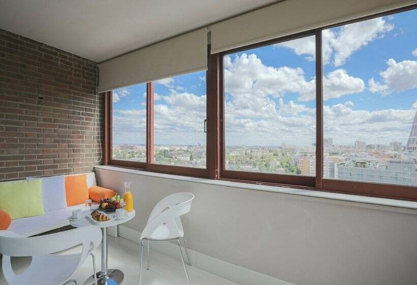 هتل Chamartín The One