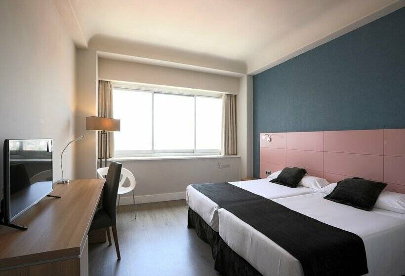 هتل Chamartín The One