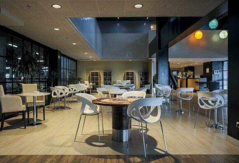 هتل Chamartín The One