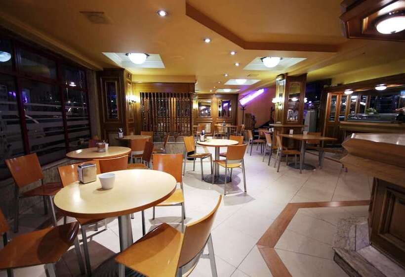 هتل City Express Comercio