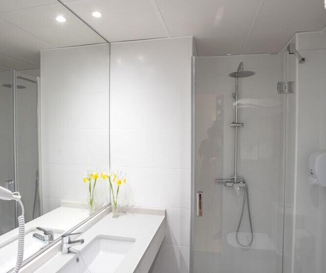 هتل Ciudad De Calahorra