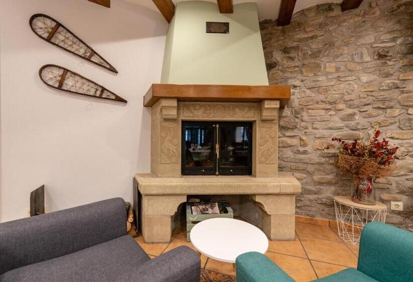 בית מלון כפרי Ciudad De Jaca