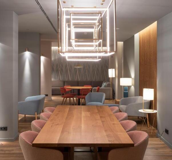 فندق Ciudad De Logrono