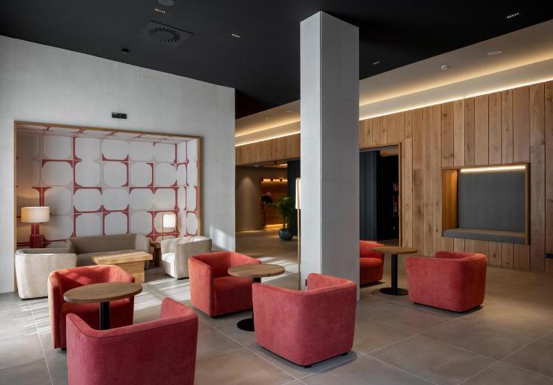 فندق Ciudad De Logrono