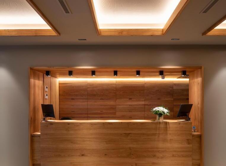 فندق Ciudad De Logrono