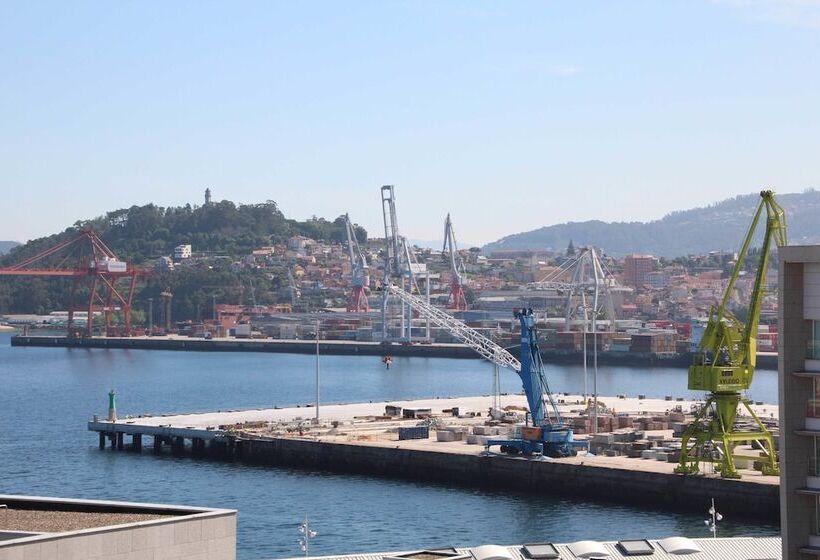 ホテル Ciudad de Vigo