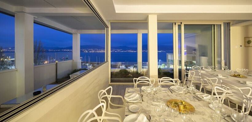 ホテル Ciudad de Vigo