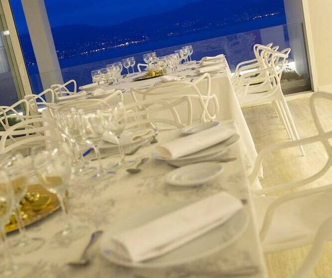 ホテル Ciudad de Vigo