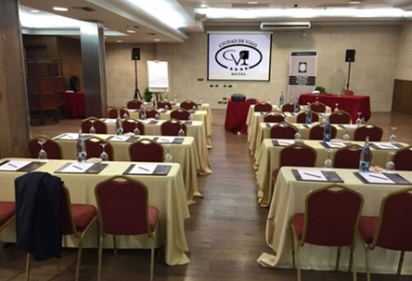 ホテル Ciudad de Vigo