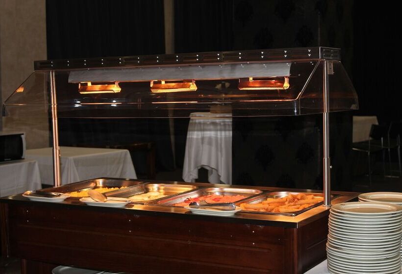 فندق Condestable Iranzo