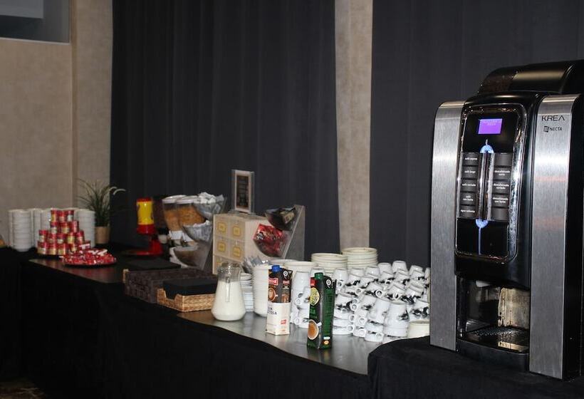 فندق Condestable Iranzo