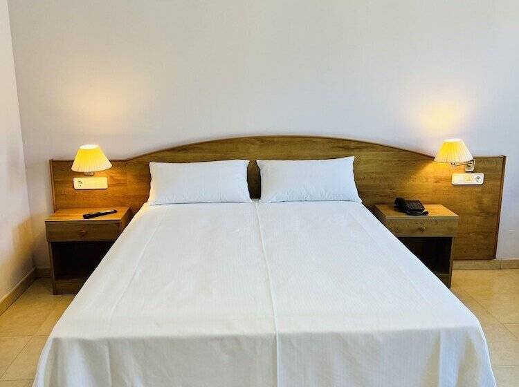 ホテル Duerming Montalvo Playa