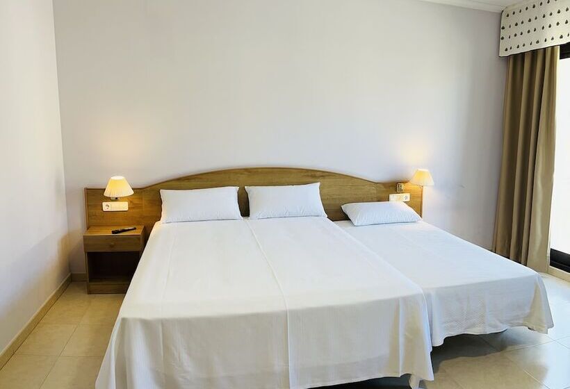 ホテル Duerming Montalvo Playa