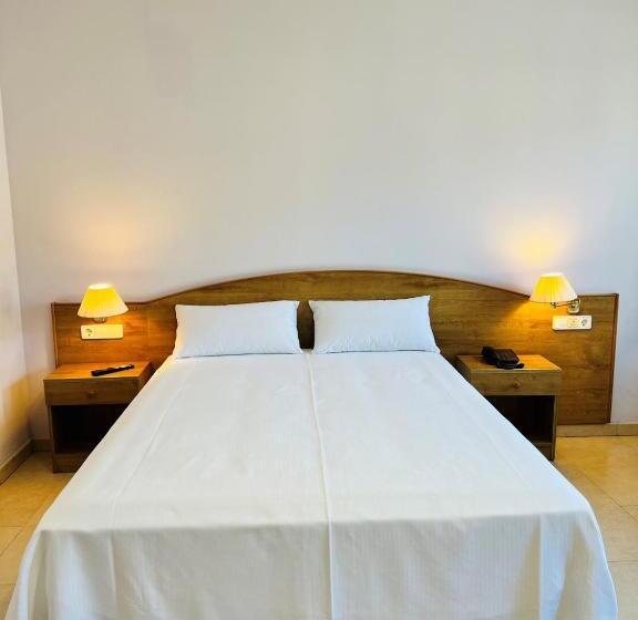 ホテル Duerming Montalvo Playa