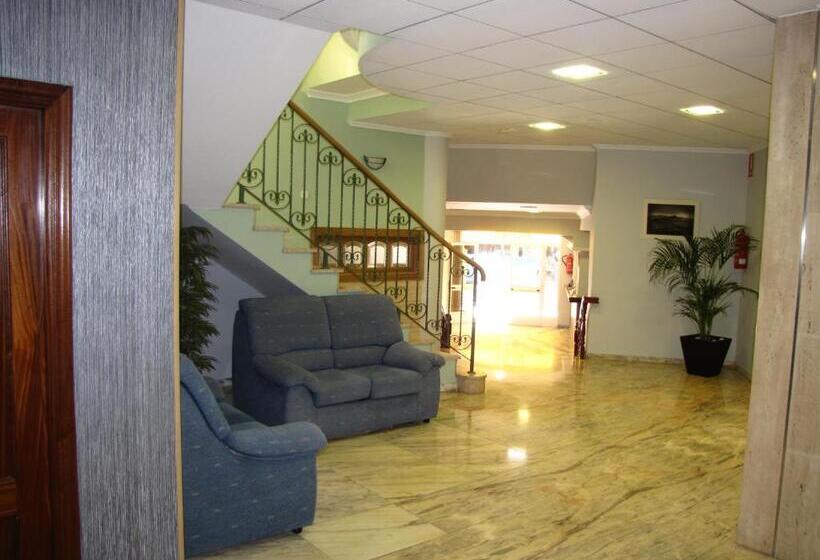 ホテル Duerming Montalvo Playa