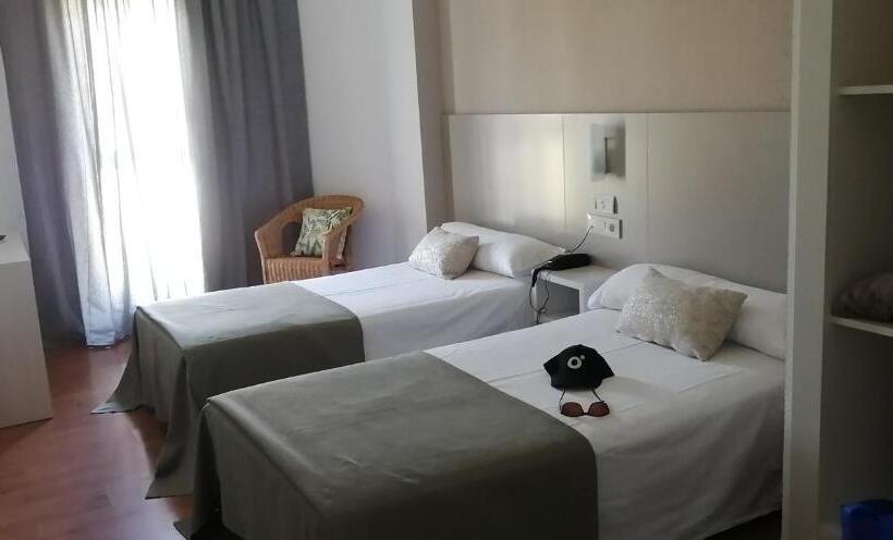 فندق Duerming Villa De Sarria