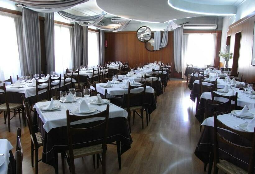 Отель El Mesón