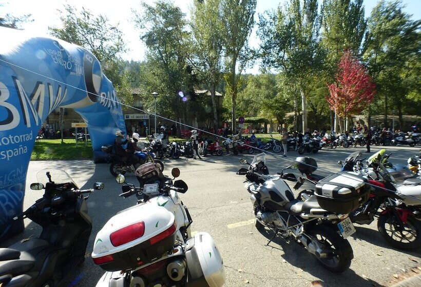 Отель El Mesón