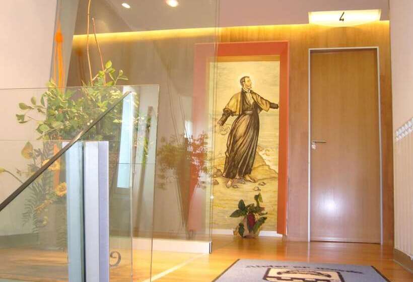 Отель El Mesón