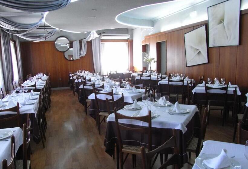 Отель El Mesón