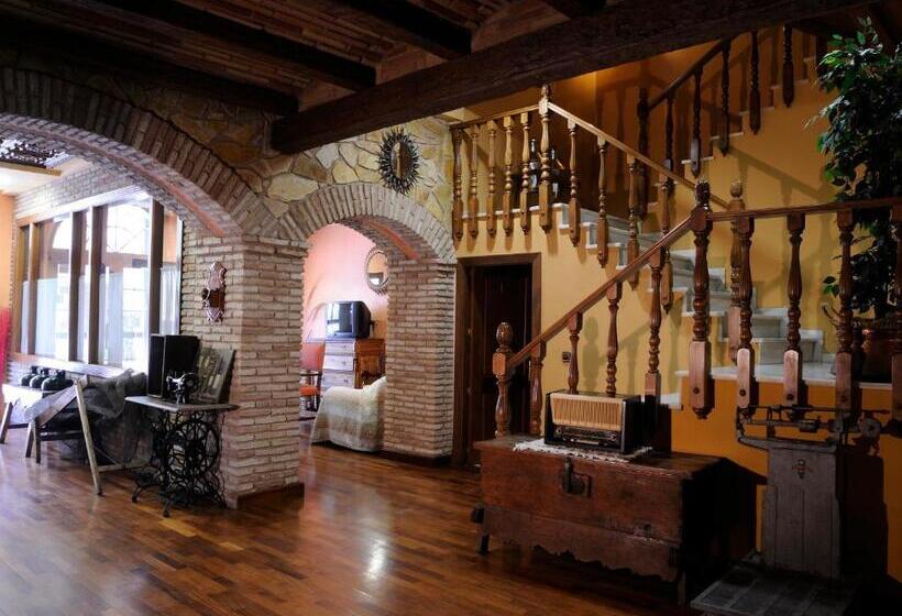 בית מלון כפרי El Oasis