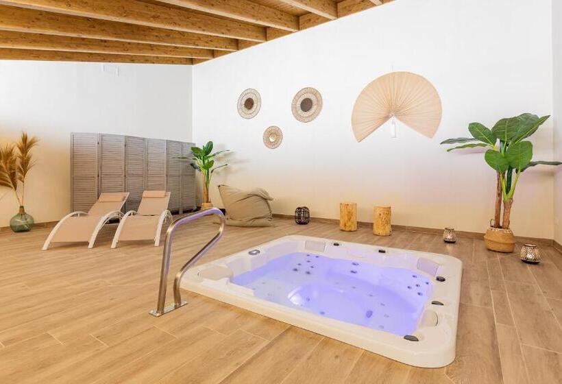 هتل Eth Solan & Spa