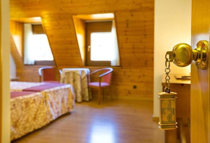 هتل Eth Solan & Spa