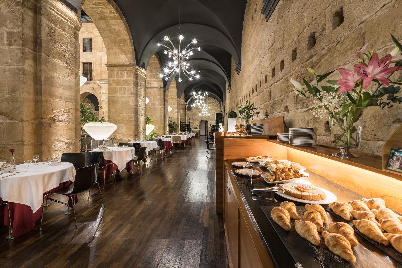 Отель Eurostars Los Agustinos