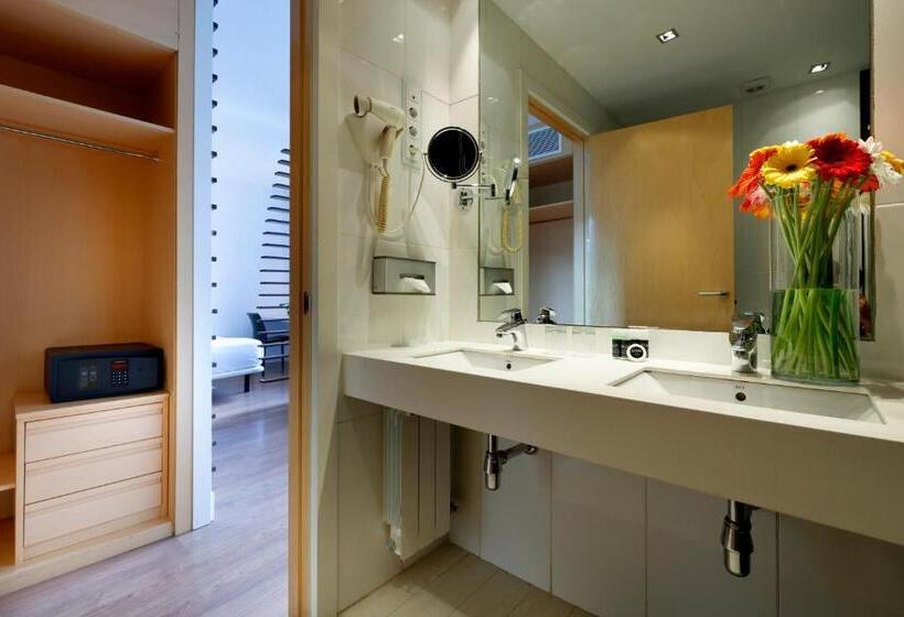 هتل Exe Victoria Palace