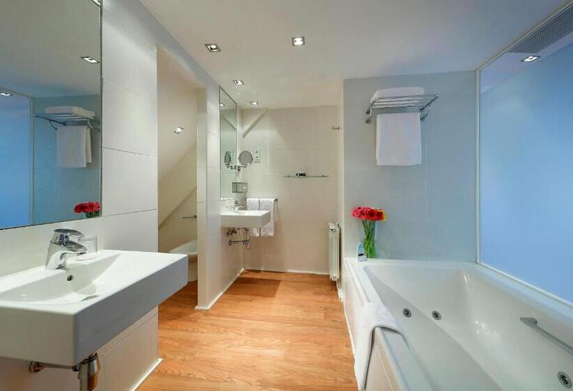 هتل Exe Victoria Palace