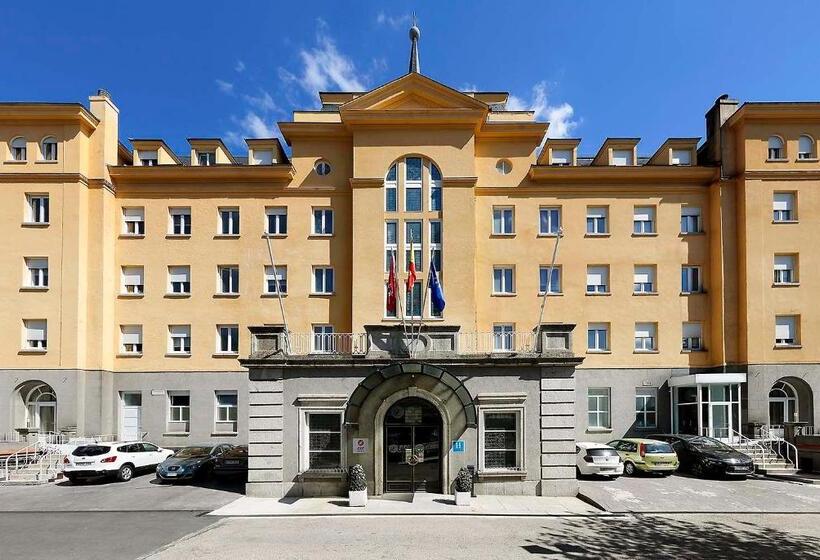 هتل Exe Victoria Palace