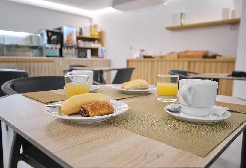 هتل Faro Salazón