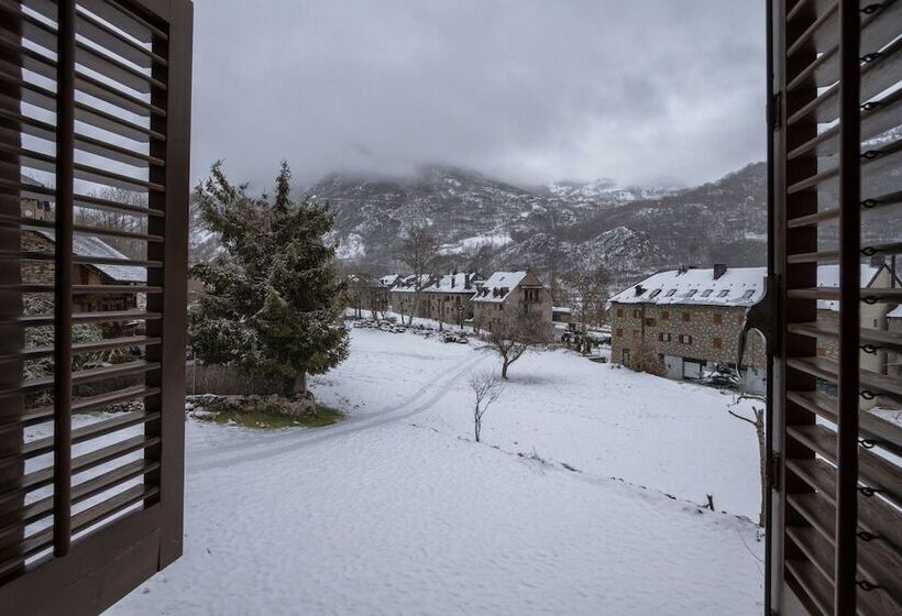 ホテル Farré D'avall