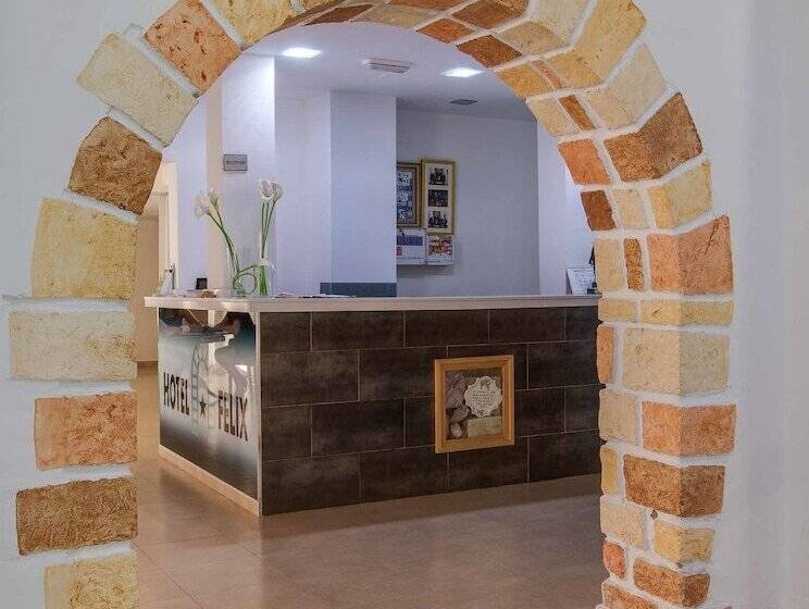 هتل Felix