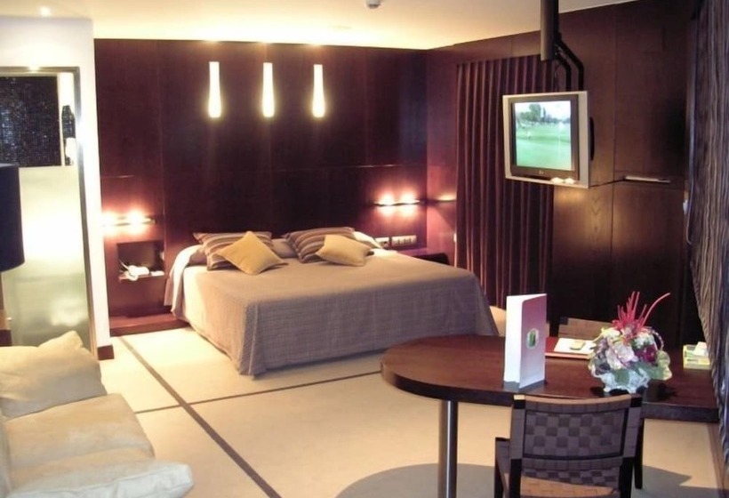 فندق Francisco Ii