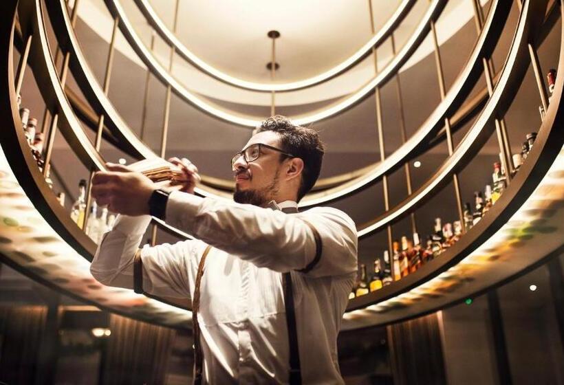 Gran Hotel Inglés, The Leading Hotels of The World