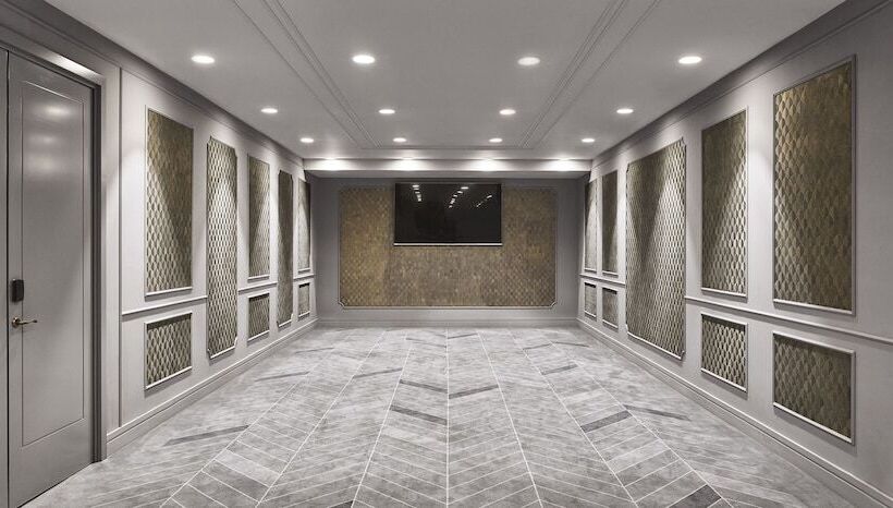 Gran Hotel Inglés, The Leading Hotels of The World